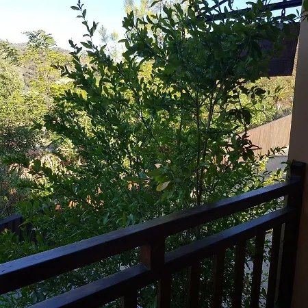 Apartment Paliolinos *